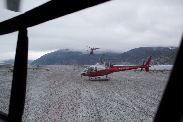 Glacier Walk & Helicopter
